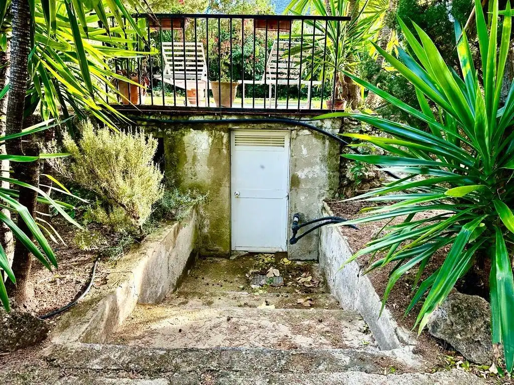Jardí de Finca rústica en venda en Carcabuey amb Calefacció, Traster i Piscina