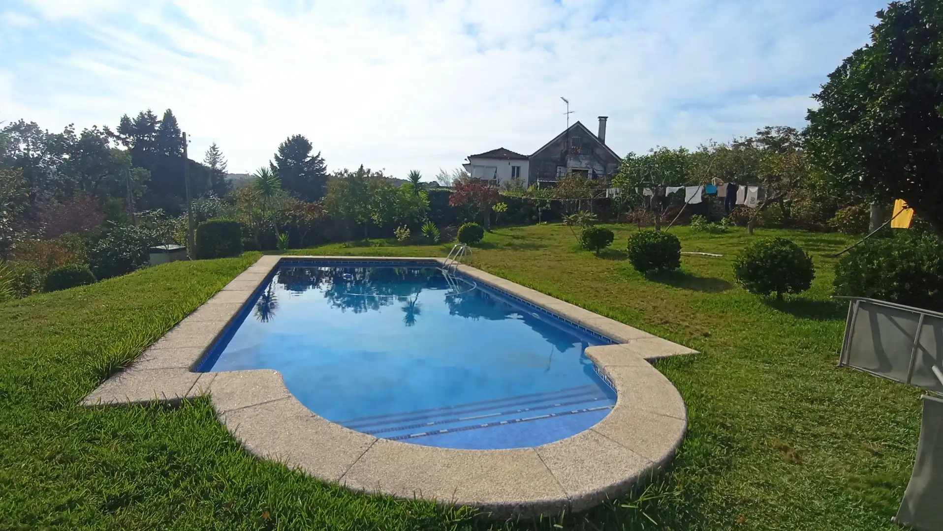 Piscina de Casa o chalet en venta en Ponte Caldelas con Calefacción, Jardín privado y Parquet