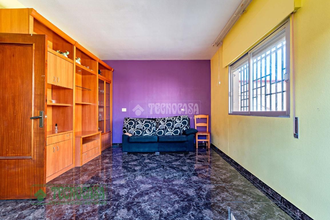 Living room of Single-family semi-detached for sale in El Ejido