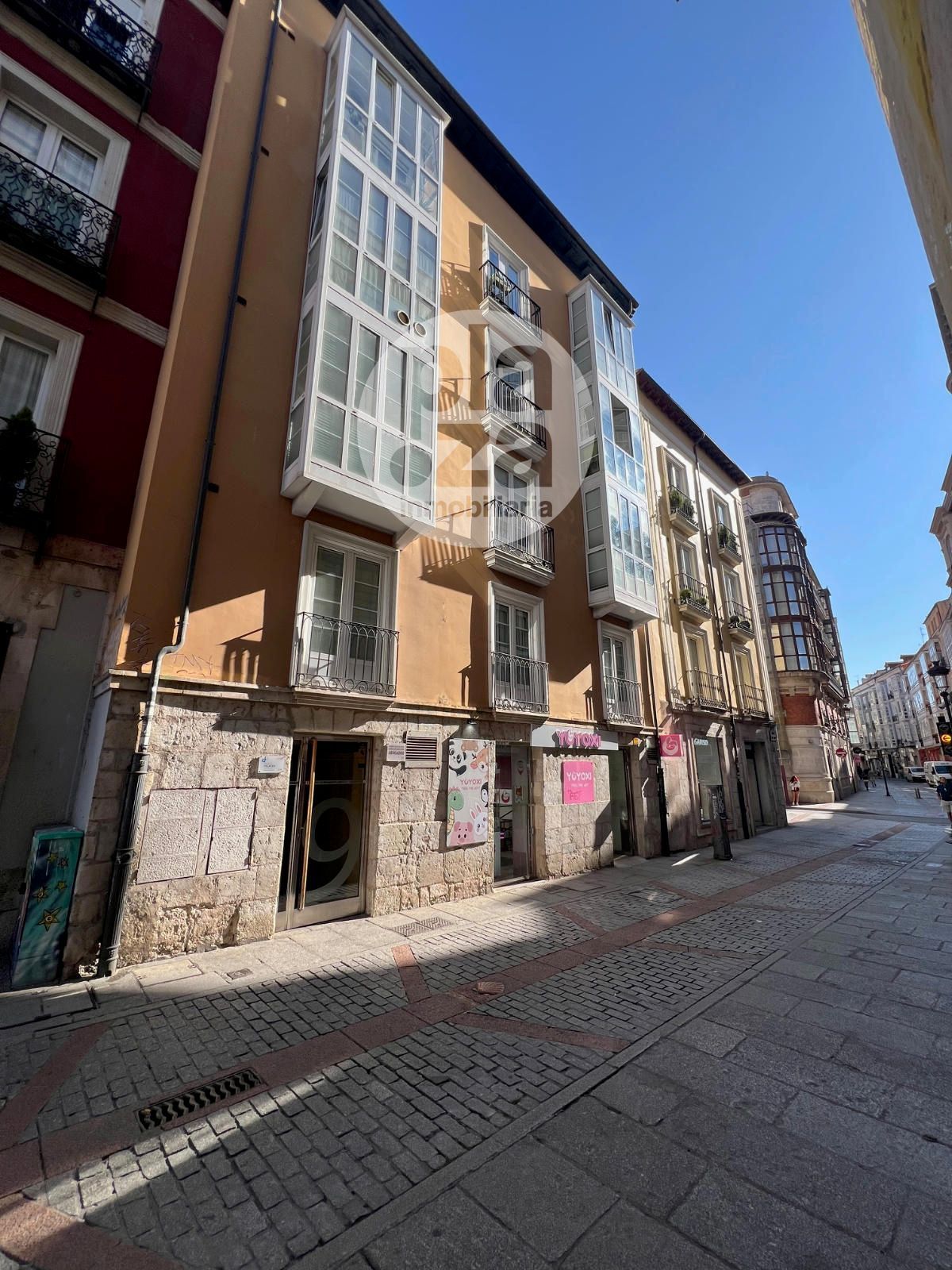 Vista exterior de Dúplex en venda en Burgos Capital amb Calefacció
