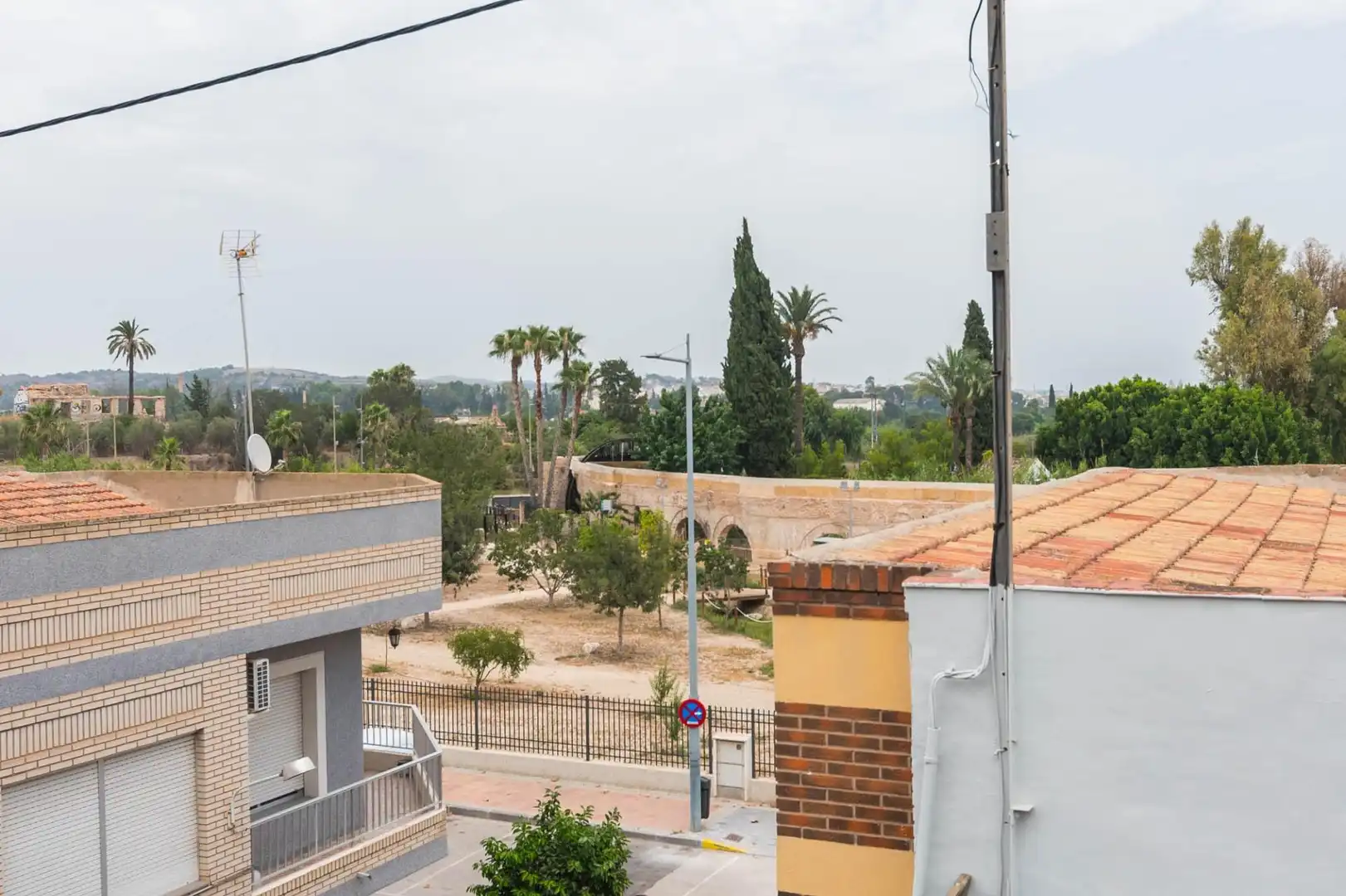 Vista exterior de Casa o xalet en venda en Alcantarilla amb Aire condicionat, Calefacció i Terrassa