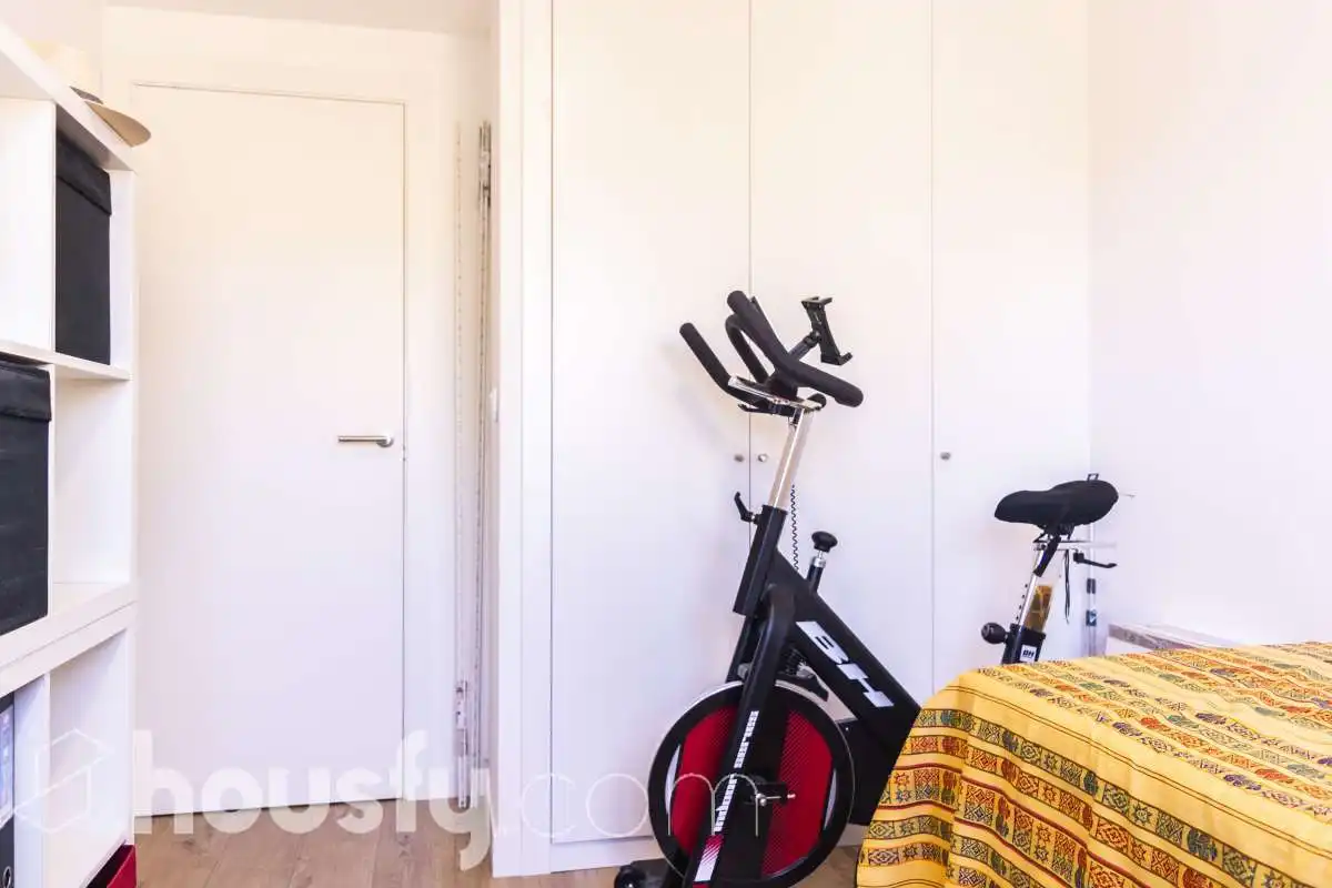 Bedroom of Flat for sale in Móstoles  with Air Conditioner, Terrace and Storage room
