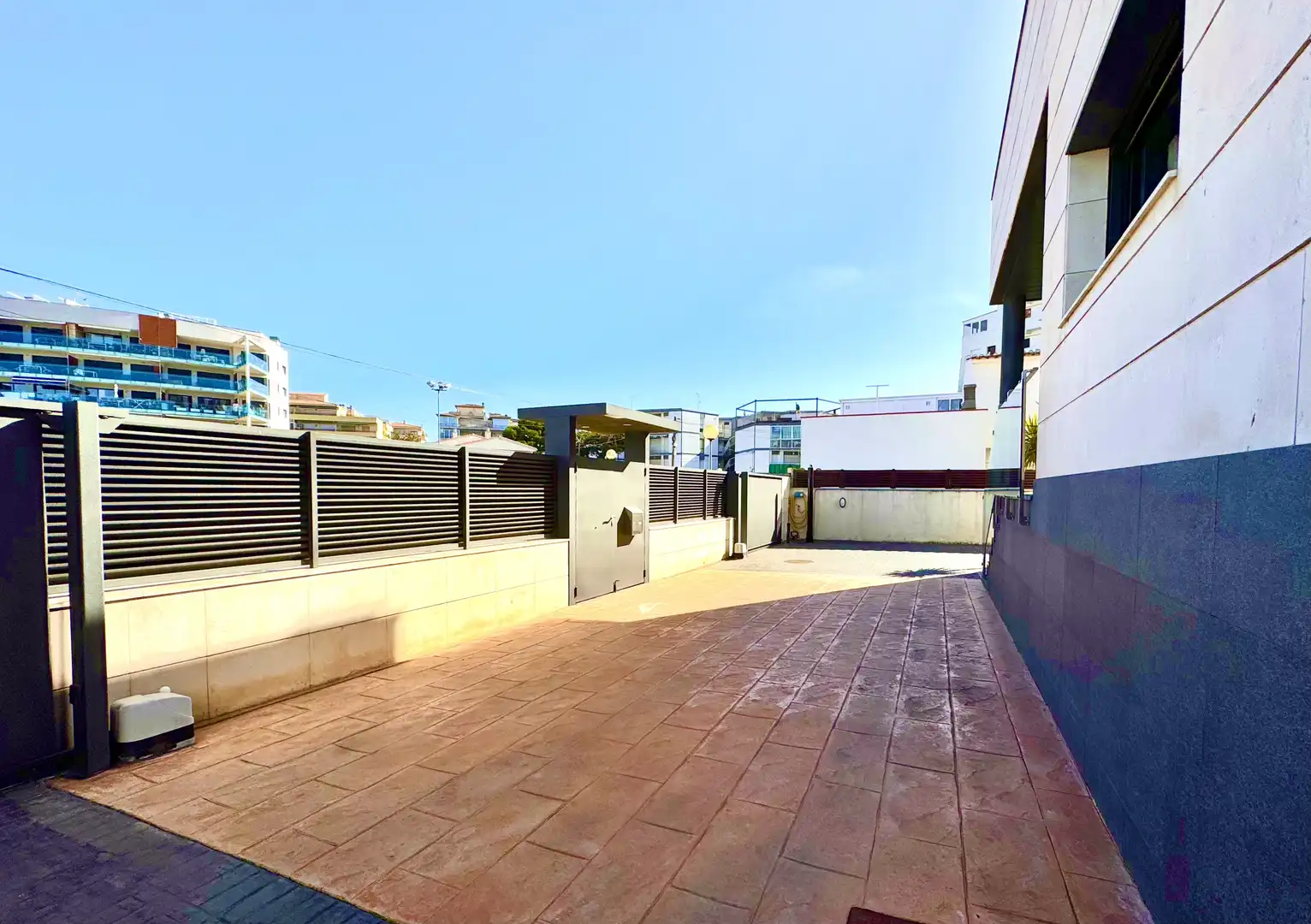 Terrace of Houses for sale in Roses  with Heating, Terrace and Storage room