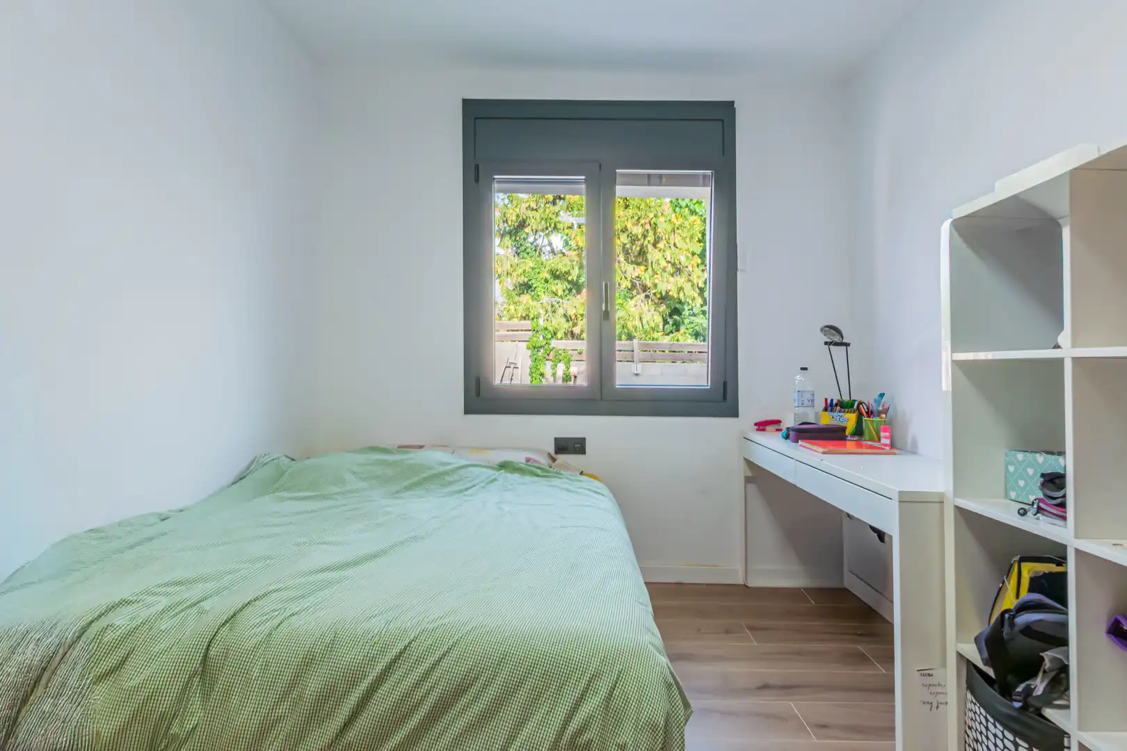 Dormitori de Casa o xalet en venda en Terrassa amb Aire condicionat, Calefacció i Jardí privat