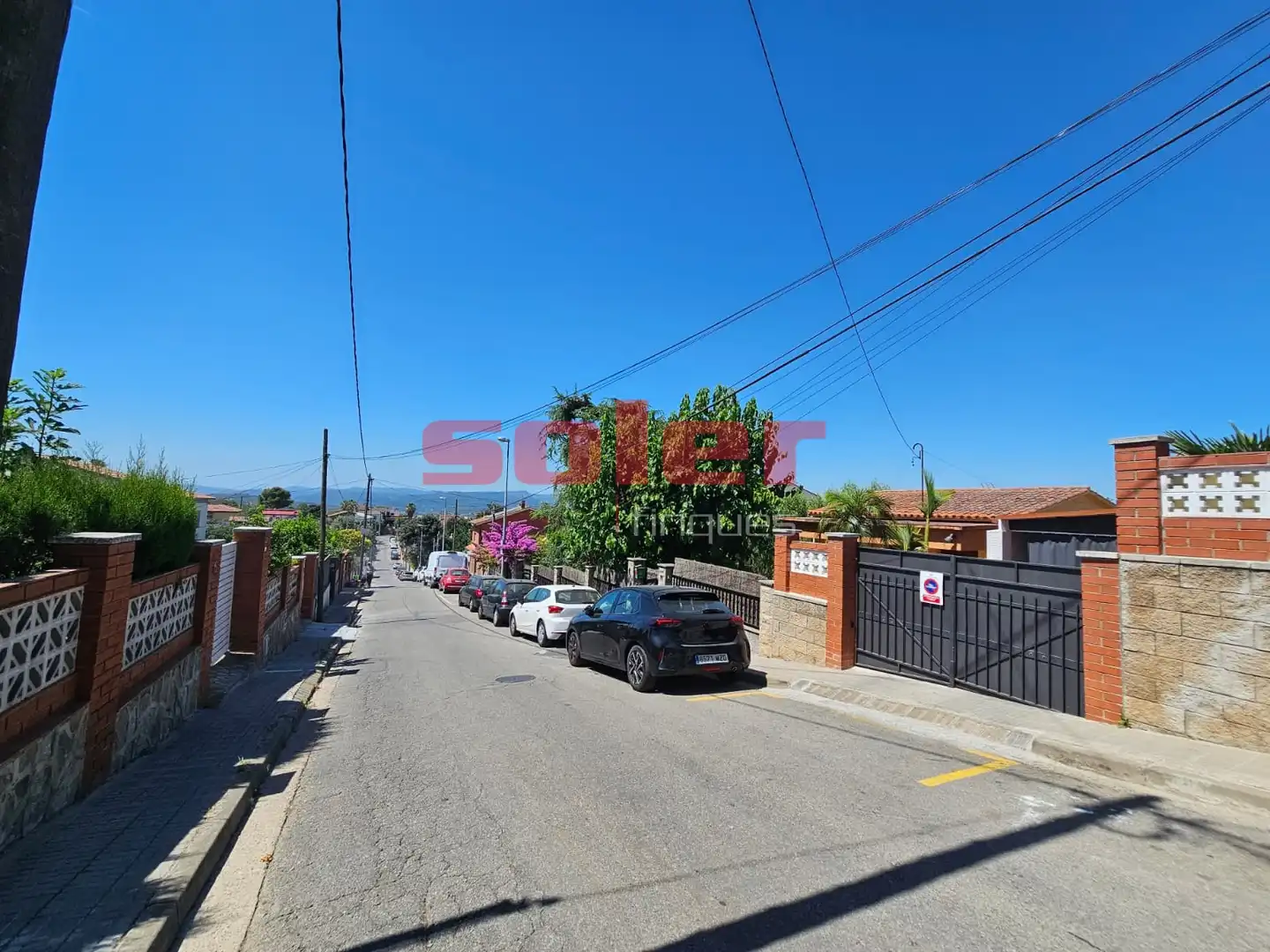 Exterior view of Houses for sale in Rubí  with Private garden, Terrace and Storage room