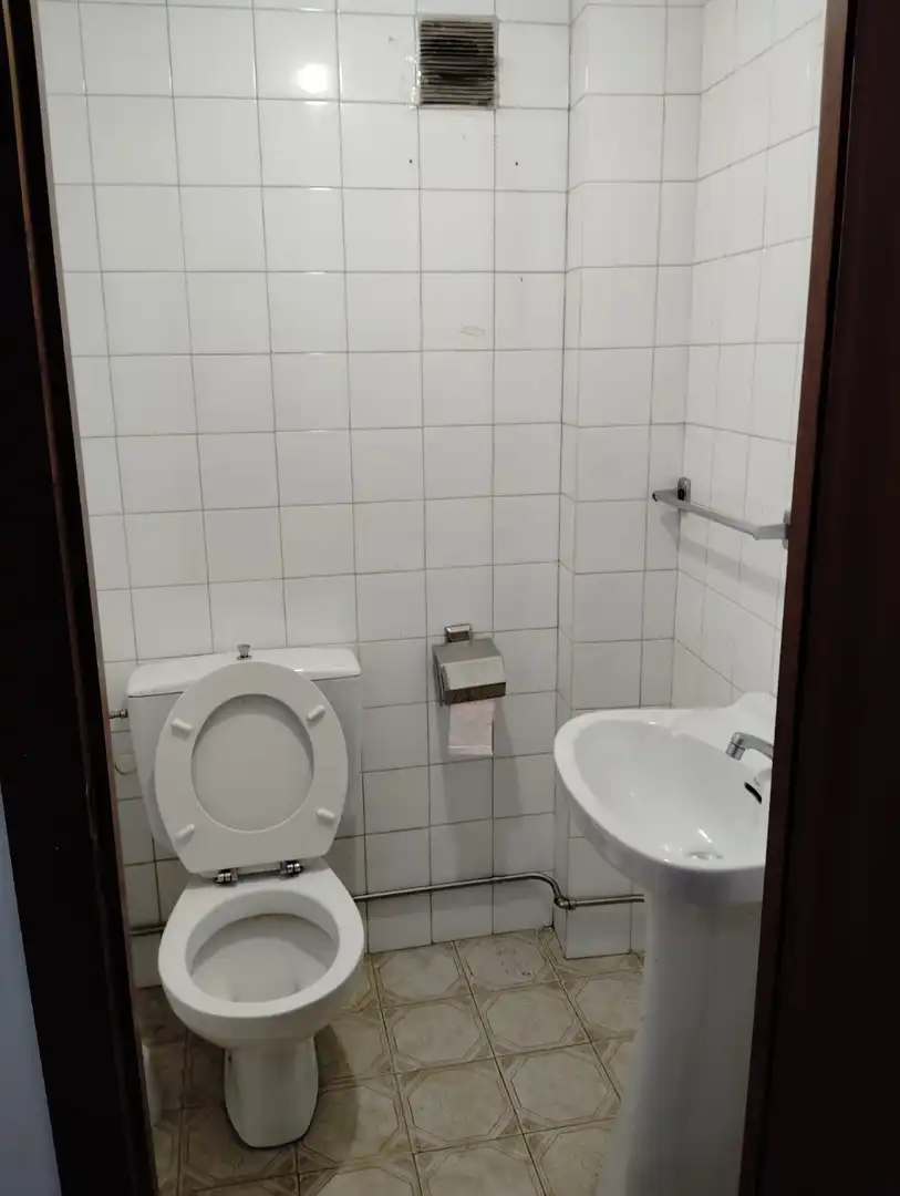 Business premises to rent in Noia, imagen 9