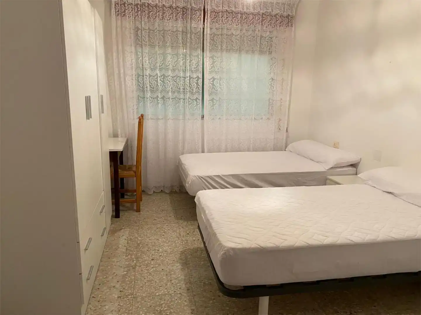 Schlafzimmer von Wohnung zur Miete in Ortigueira