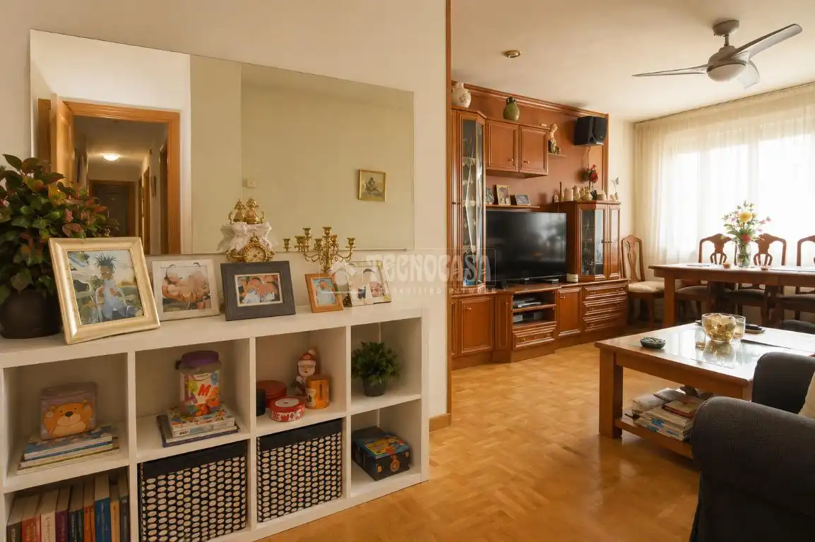 Sala de estar de Piso en venta en Villanueva del Pardillo