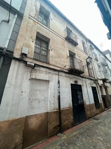 Edificio en Venta en Calle Morenas en Centro Ciudad