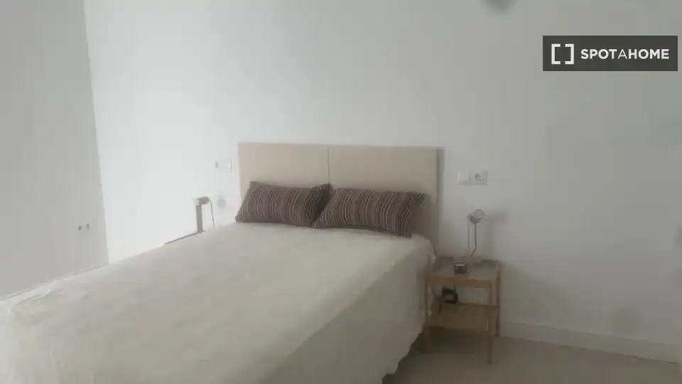 Room in San Pablo