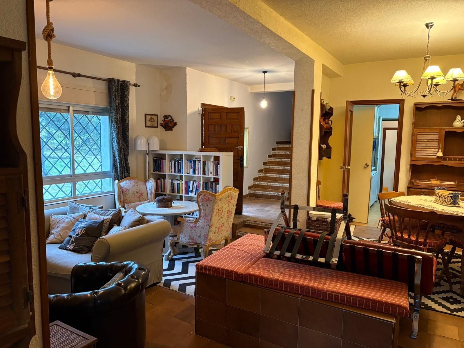 Sala d'estar de Casa o xalet en venda en Collado Villalba amb Calefacció, Jardí privat i Traster