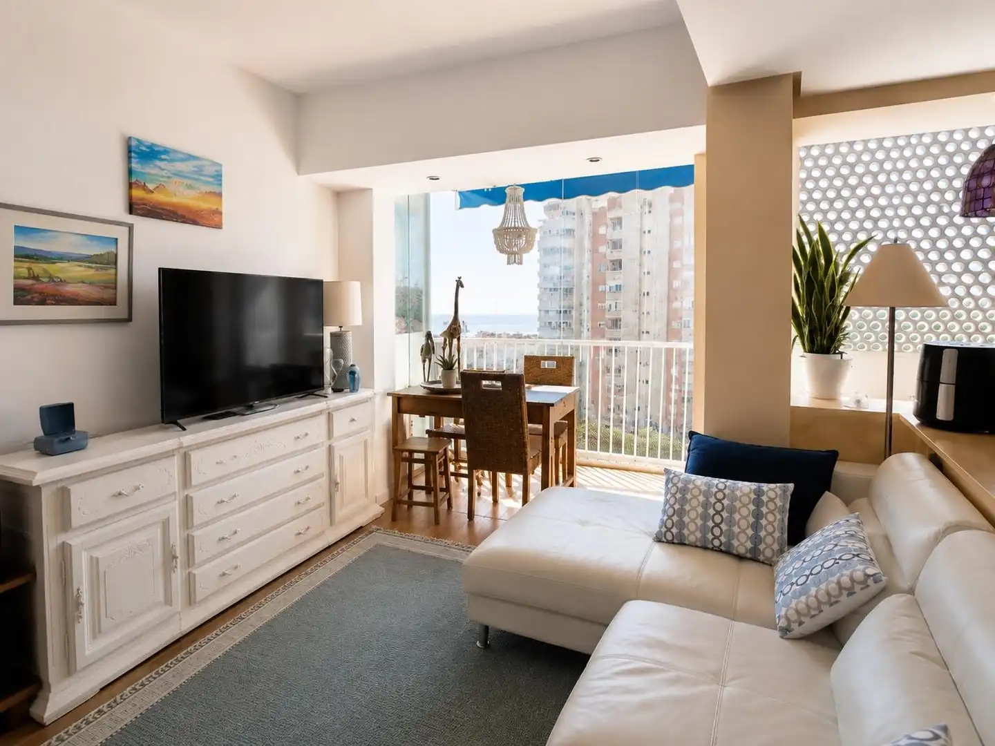 Sala d'estar de Apartament en venda en Alicante / Alacant amb Terrassa i Moblat