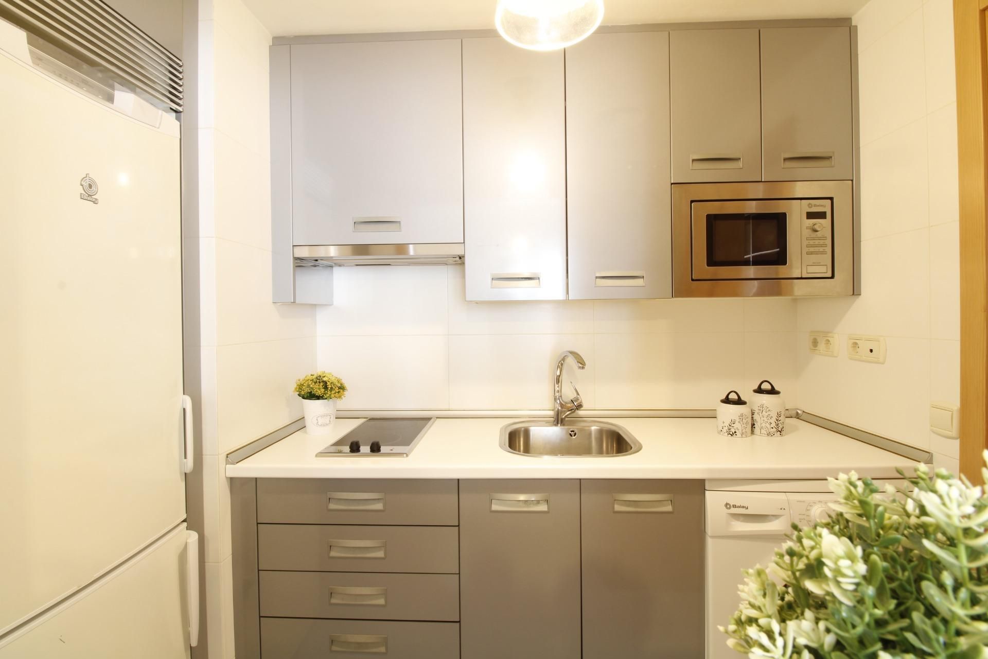 Kitchen of Flat for sale in Valdemoro  with Air Conditioner, Heating and Private garden