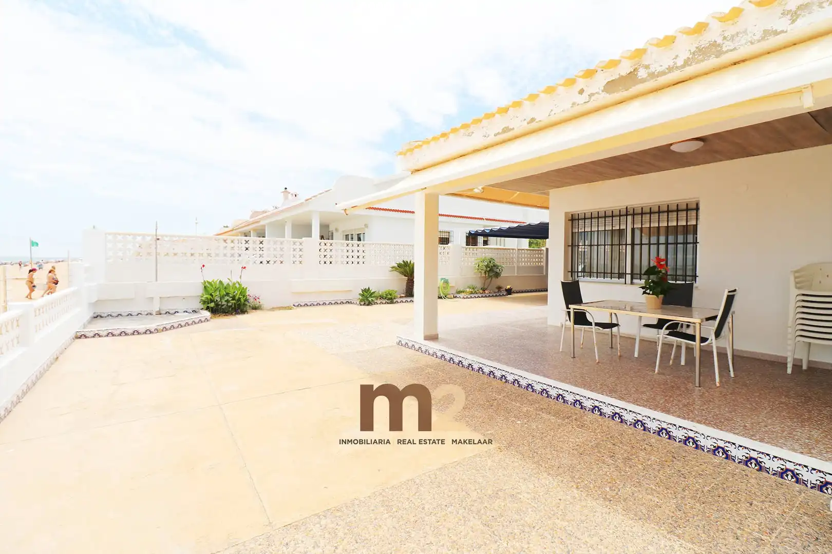 Chalet con jardín en venta en Avenida de la Libertad, imagen 4
