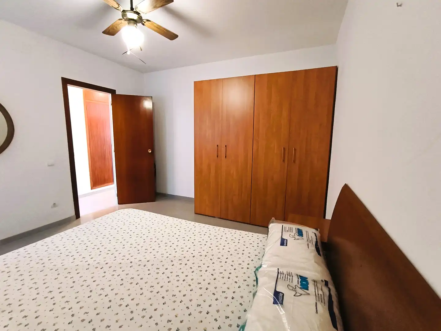 Dormitori de Apartament en venda en Alcanar amb Aire condicionat, Jardí privat i Terrassa