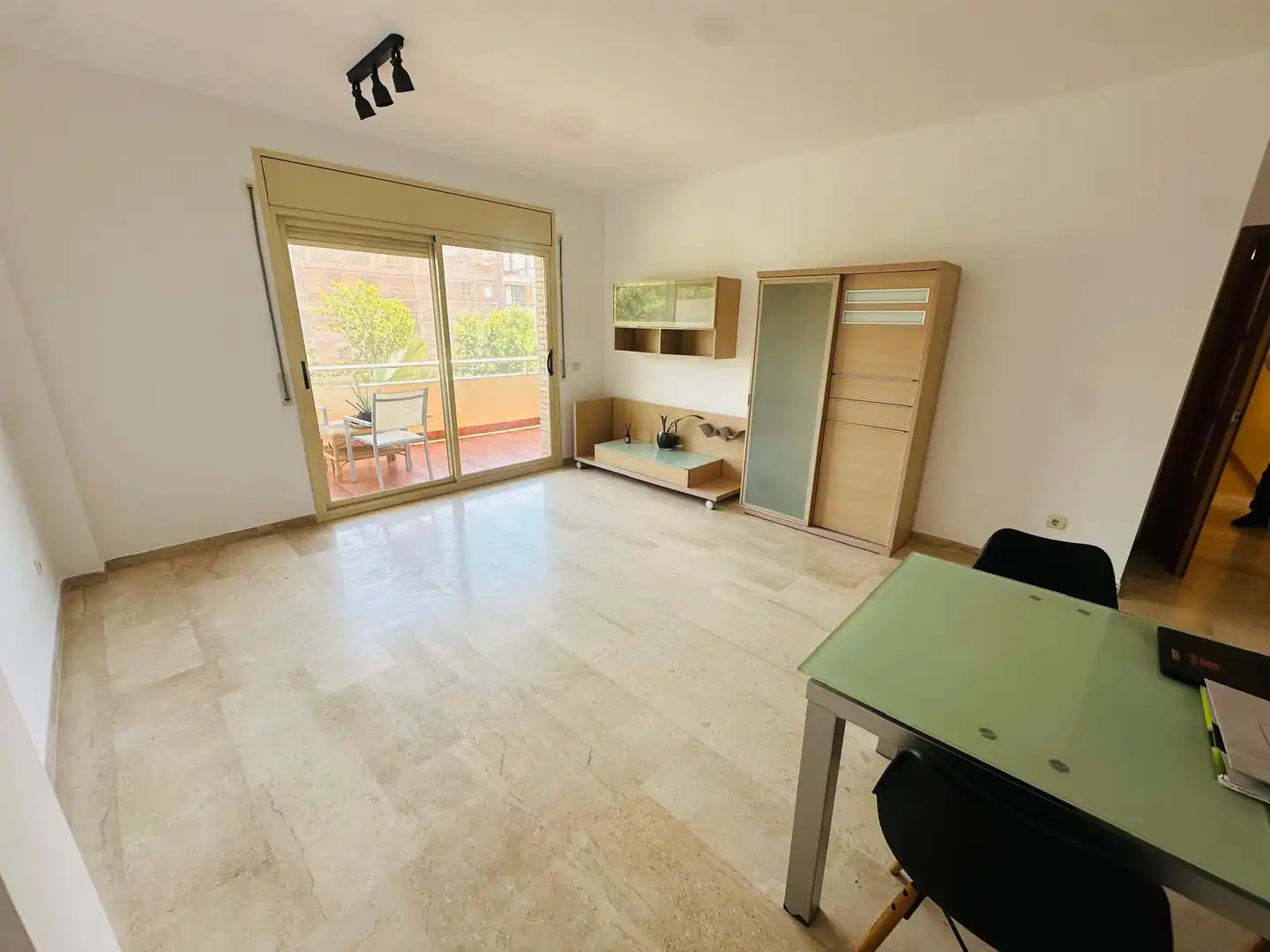 Sala d'estar de Pis en venda en Salou amb Aire condicionat, Traster i Rentadora