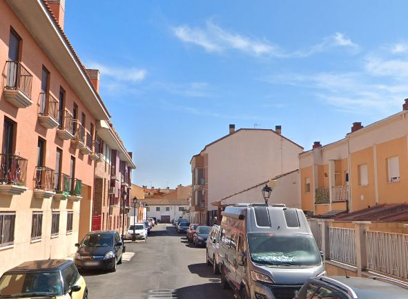Vista exterior de Dúplex en venda en Alovera