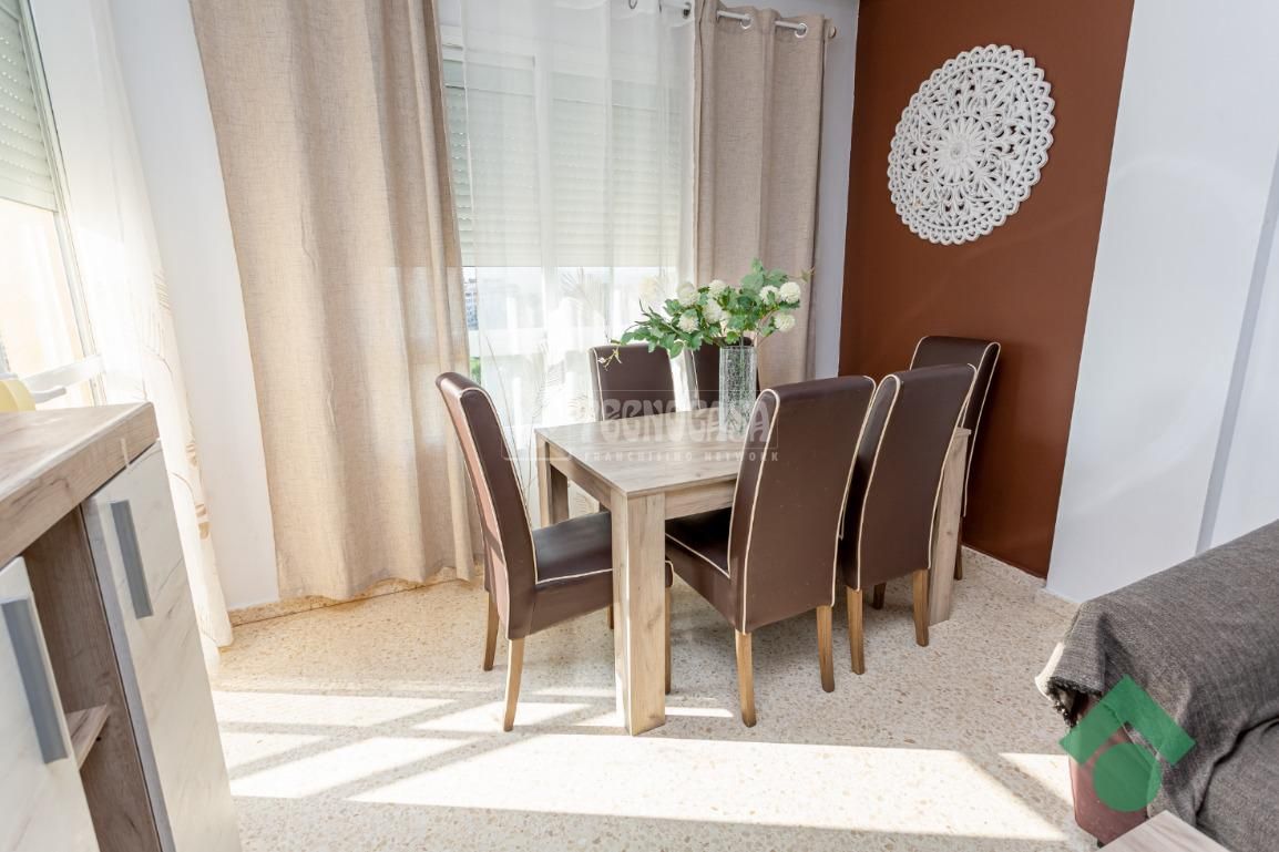 Dining room of Flat for sale in Algeciras  with Storage room