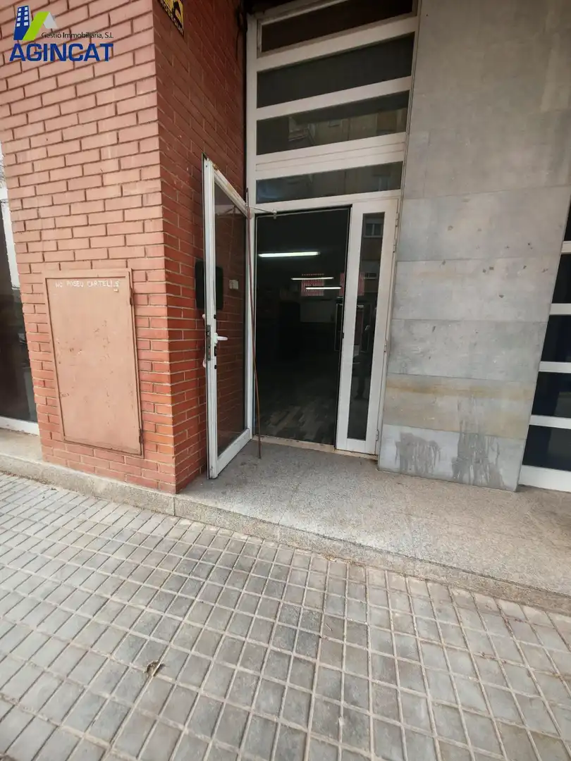 Commercial properties for sale in Carrer de la Palma, Els Merinals