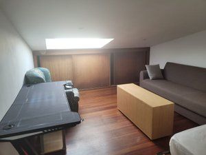 Attic for rent in Santiago de Compostela   with Heating, Parquet flooring and Furnished