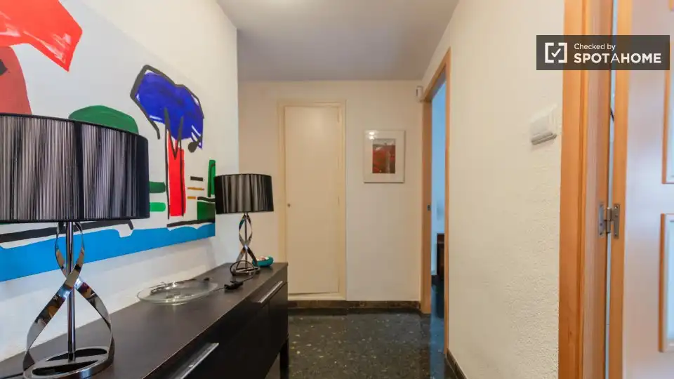Piso de alquiler en Valencia con Aire acondicionado, Calefacción y Amueblado