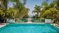 Piscina de Dúplex en venta en Marbella con Trastero