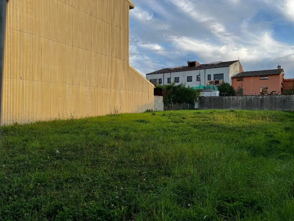 Terreny residencial en venda a Torelló, imagen 2