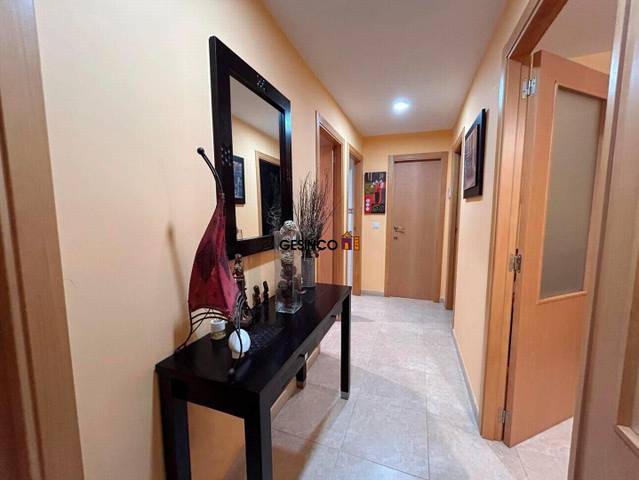 Piso en Venta en Rotglà i Corbera