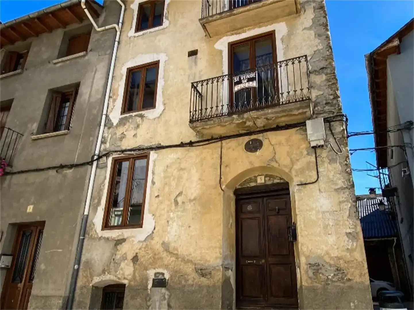 Vista exterior de Casa adosada en venta en Esterri d'Àneu con Parquet