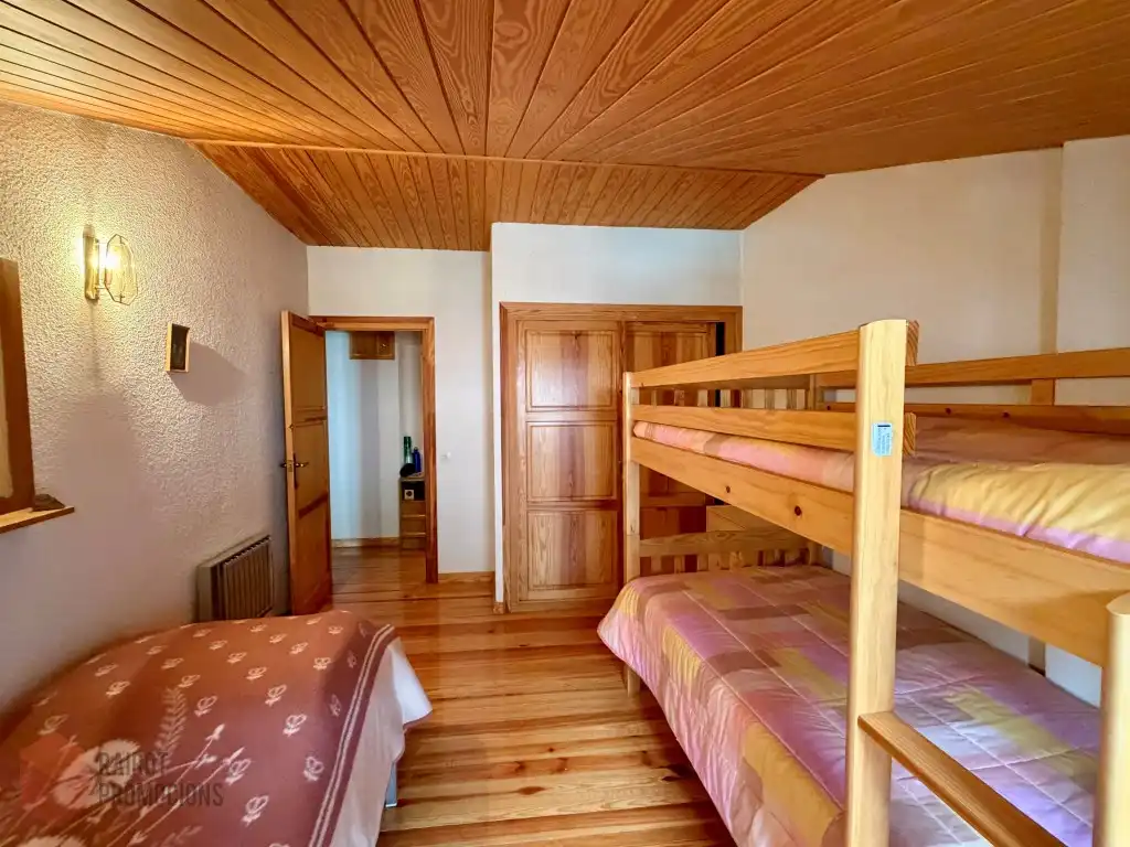 Schlafzimmer von Dachboden zum Verkauf in Setcases