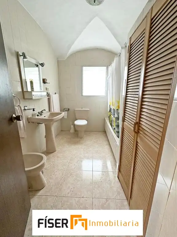 Bany de Casa o xalet en venda en Medina de las Torres
