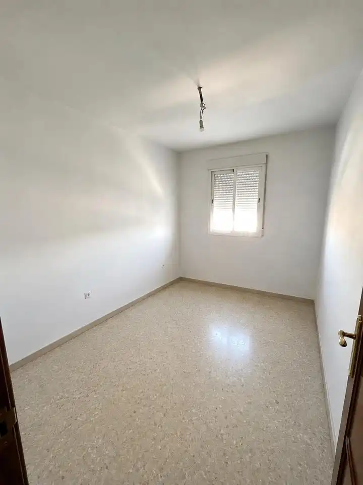 Piso con ascensor en venta en Avenida Elvas, imagen 4