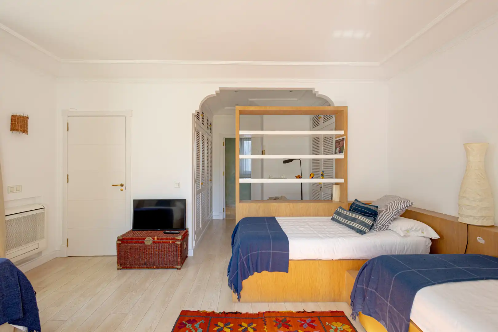Habitación de Casa o chalet de alquiler en Estepona con Jardín privado, Terraza y Piscina