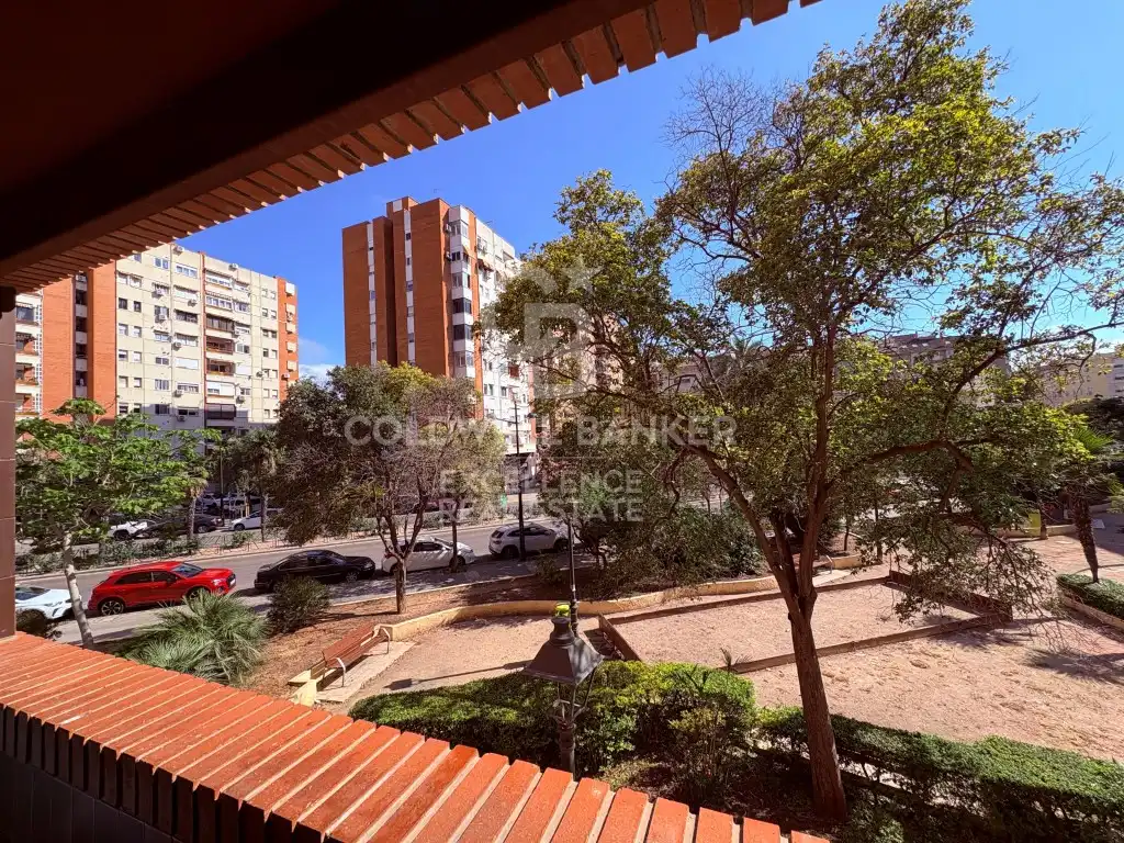 Exterior view of Flat for sale in Valencia