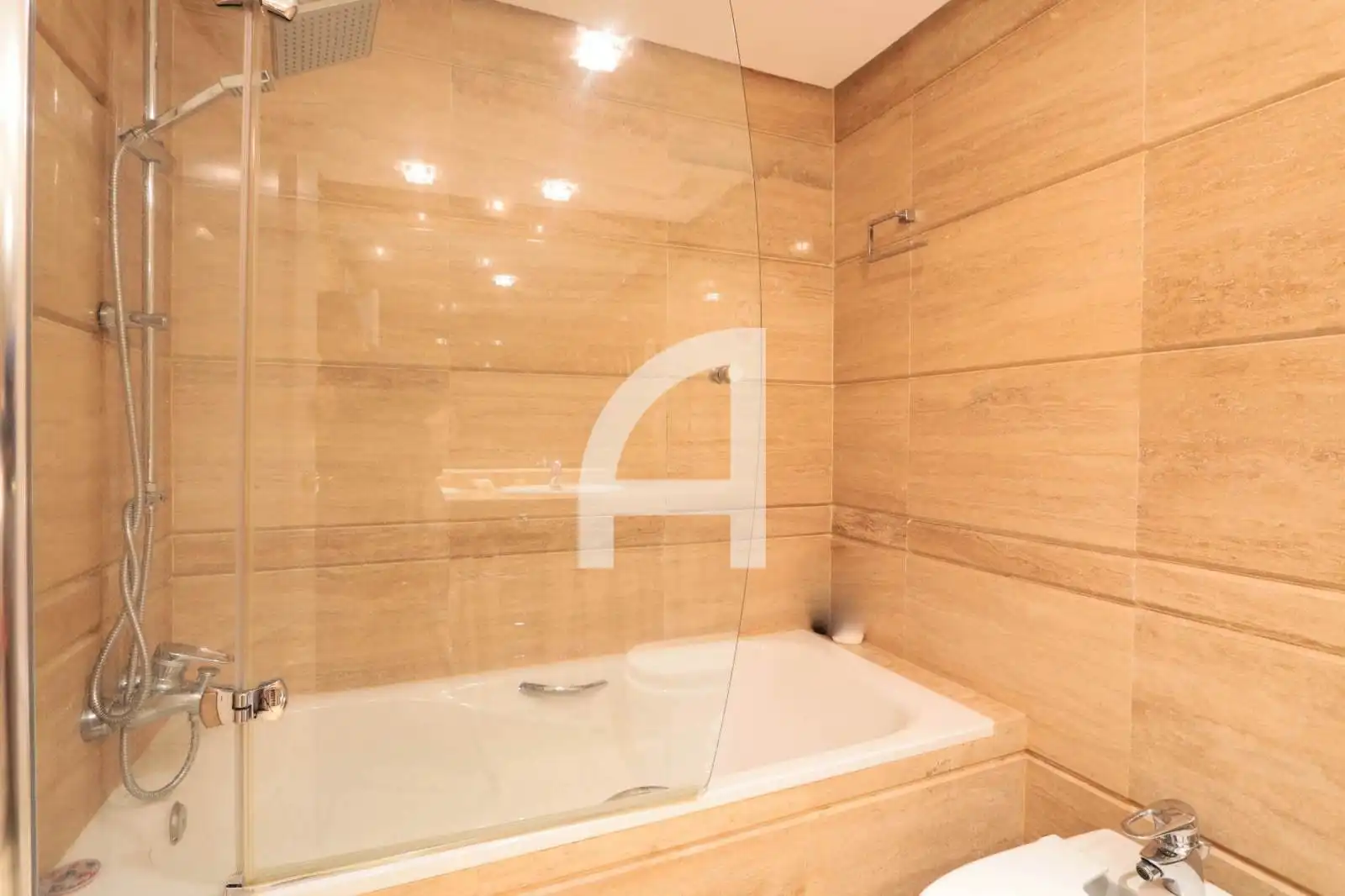 Flat for rent in de los Alisos, Cabopino - Artola