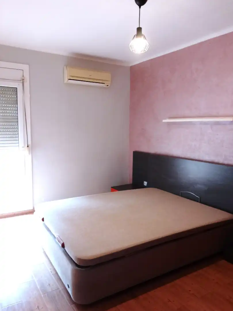 Schlafzimmer von Dachboden zum Verkauf in L'Hospitalet de Llobregat mit Klimaanlage, Heizung und Terrasse