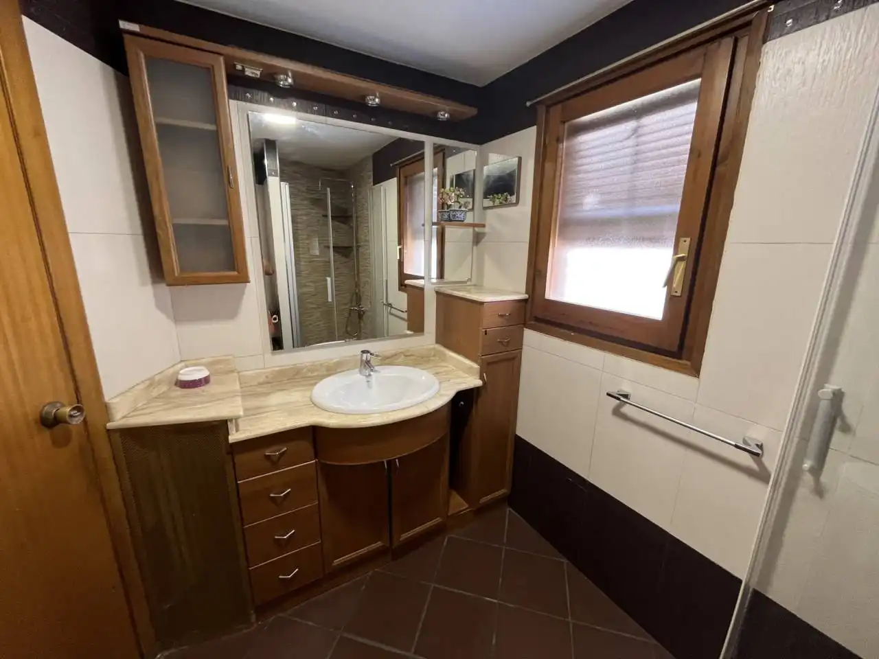 Bathroom of Flat for sale in Alcañiz  with Heating, Furnished and Balcony