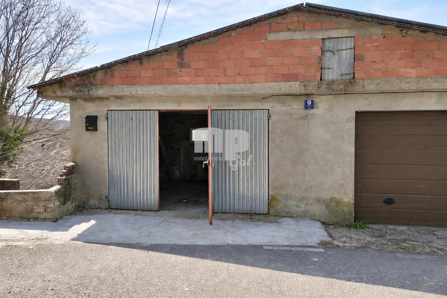 Vista exterior de Casa adosada en venta en Covelo con Jardín privado, Terraza y Trastero