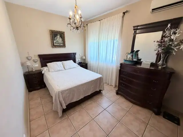 Habitación de Casa o chalet en venta en Palos de la Frontera con Aire acondicionado, Calefacción y Jardín privado