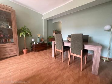 Piso con balcón en venta en Carrer de Fontanars dels Alforins