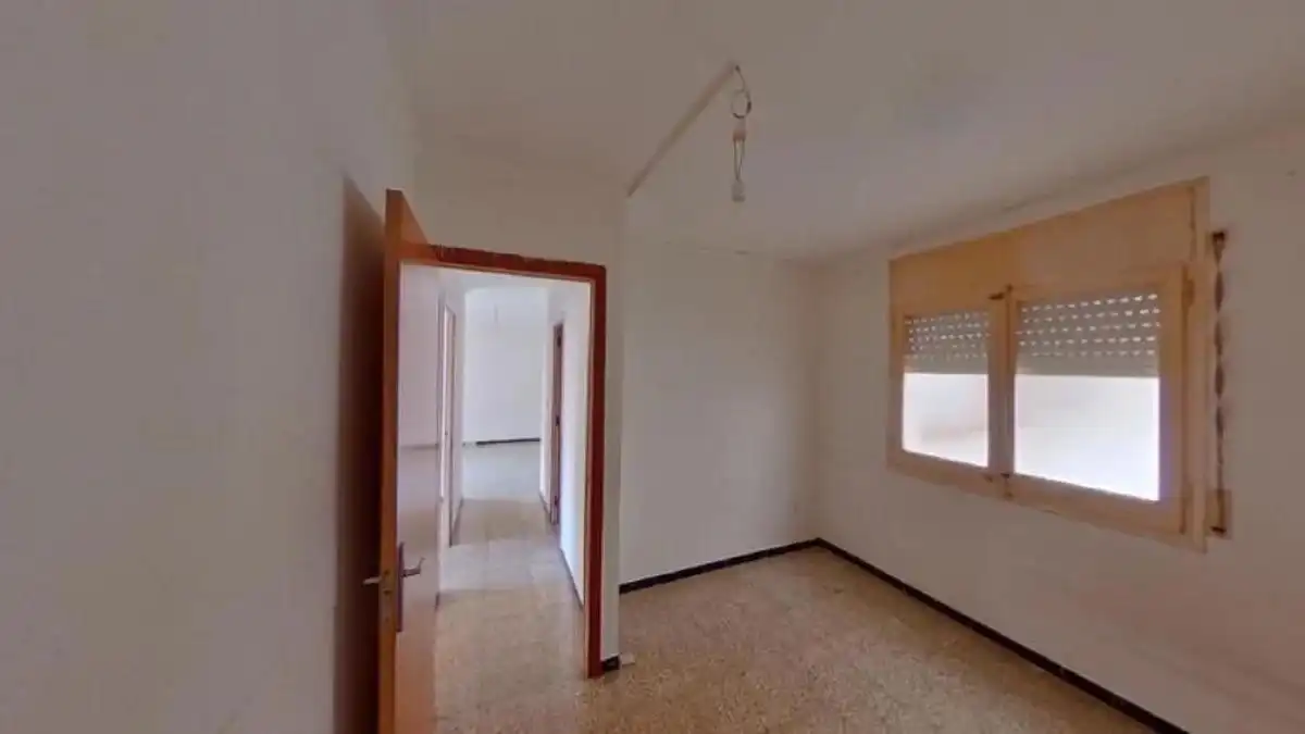 Bedroom of Apartments for sale in Salt  with Balcony