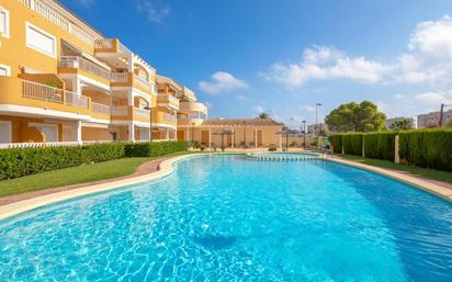 Piscina de Apartament en venda en Dénia