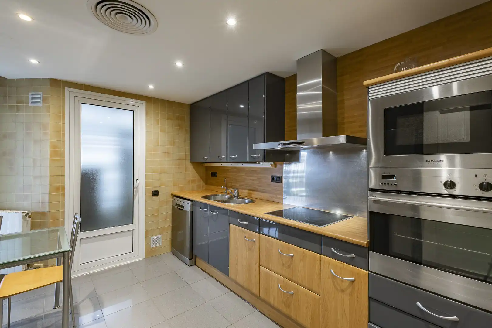 Attique avec terrasse à vendre à Can Girona - Terramar - Vinyet, imagen 4