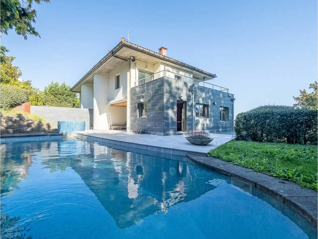 Casa amb piscina en venda a Camino Tximistarri 29, imagen 3
