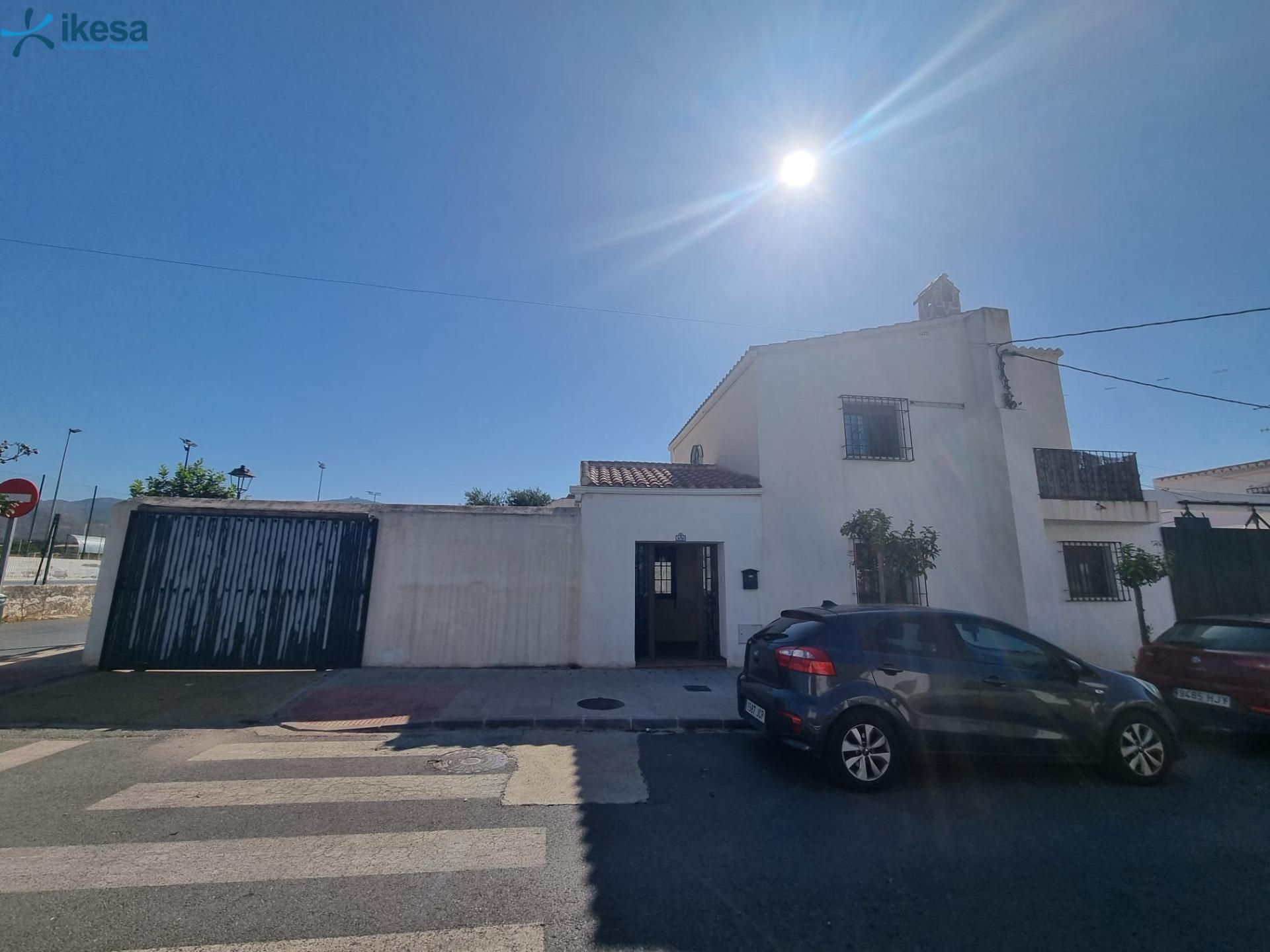 Exterior view of Single-family semi-detached for sale in Motril  with Terrace and Community pool