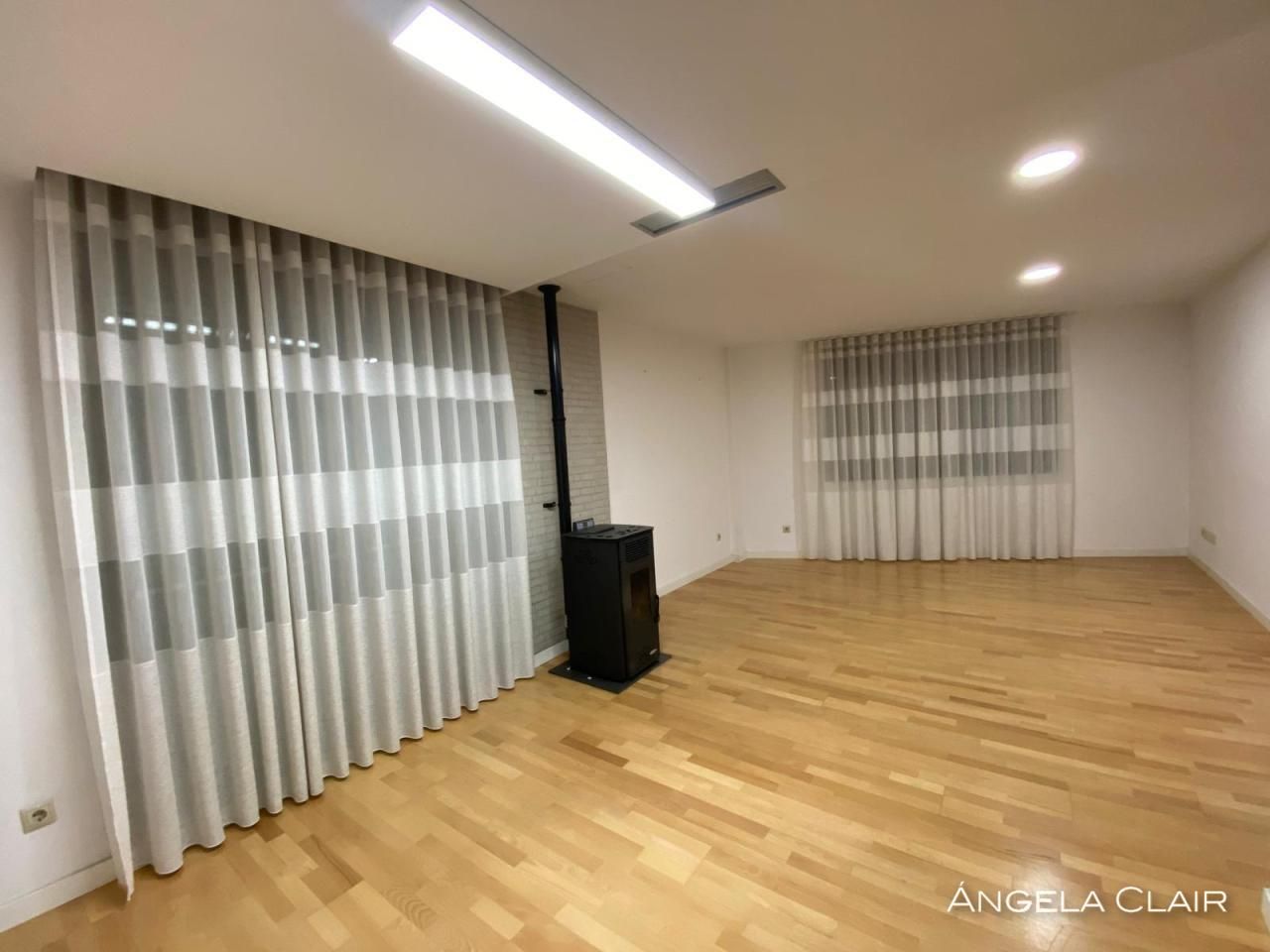 Dúplex en venta en Parets del Vallès con Aire acondicionado, Calefacción y Parquet