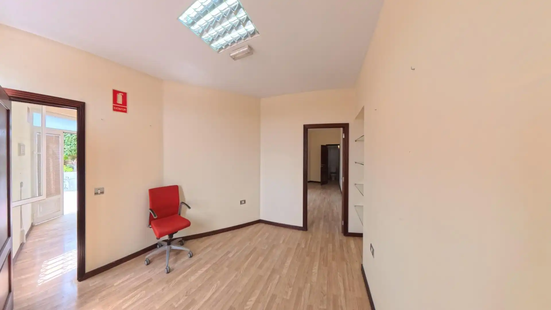 Business premises to rent in Calle BENEHARO, imagen 10