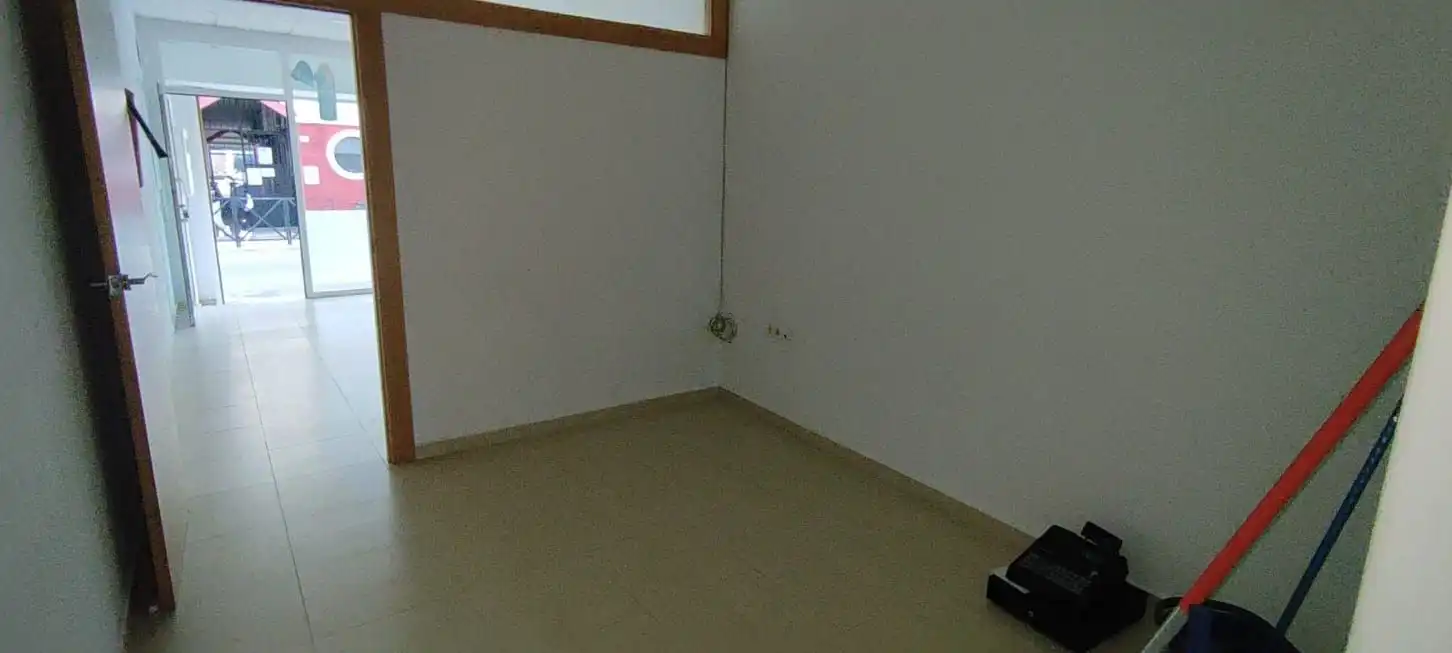 Local comercial en alquiler en Don Benito, imagen 2