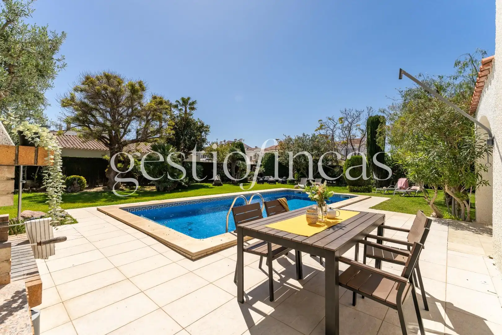 Jardín de Casa o chalet en venta en Cambrils con Aire acondicionado, Calefacción y Jardín privado
