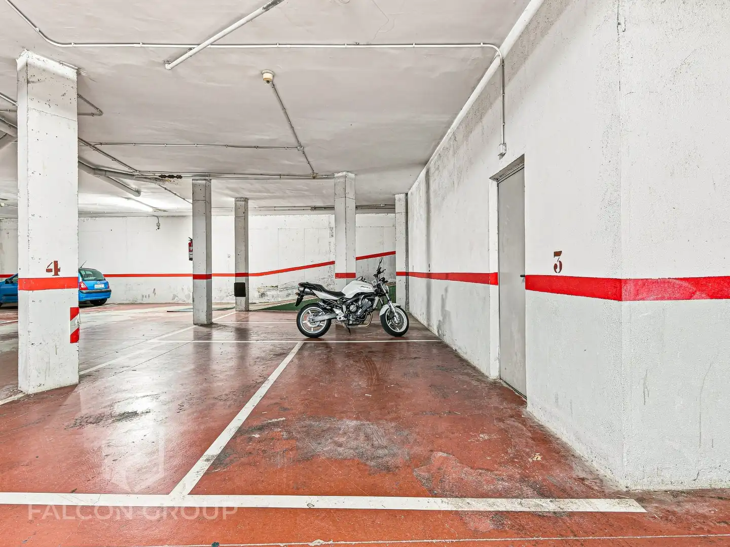 Parking de Piso en venta en El Vendrell con Trastero, Amueblado y Horno